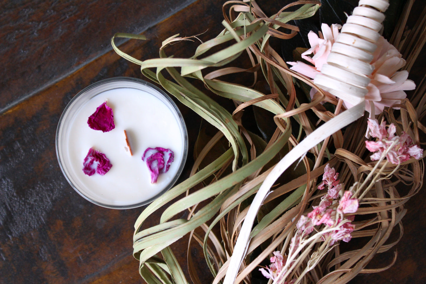 Sebonac Beach Rose Soy Wax Candle 7oz Wood Wick